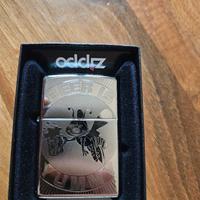 Zippo originale “Beer Is Yummy” 2012 usato con sca