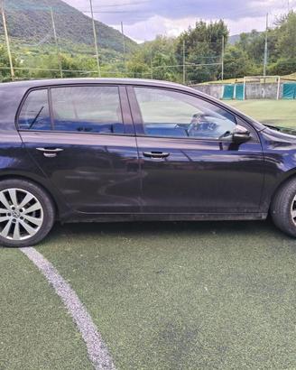 VOLKSWAGEN Golf 1.6 5p. Highline BiFuel anno 2010