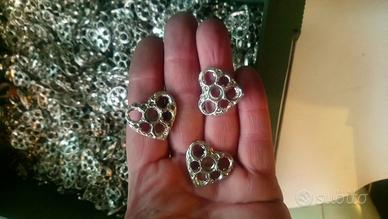 Ciondoli cuore in metallo, lunghezza cm 3