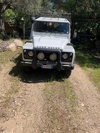 Land Rover Defender Td4