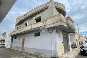 CASA INDIPENDENTE A RACALE