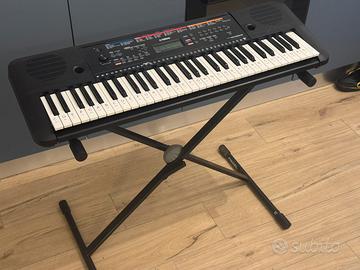 Yamaha PSR-E263 + Pedale Sustain + Supporto Proel