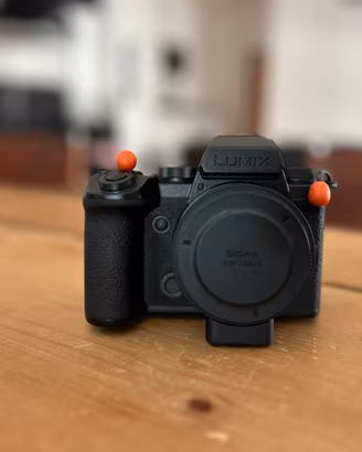Kit Lumix S5 IIx+ Adattatore Canon + batterie