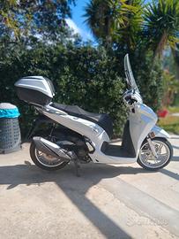 Honda sh 350