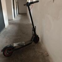 MONOPATTINO ELETTRICO NUOVO