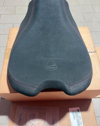 Sella Ducati Performance