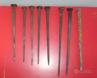 8 Chiodi lunghi da trave antichi 30 e 25cm