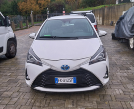 Yaris hybrid 2017