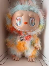 Labubu Medio Rock The Universe