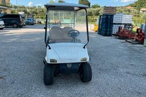GOLF CAR