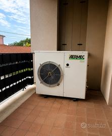 Macchinario esterno Aermec