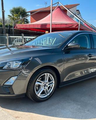 Ford Focus 1.5 EcoBlue 120 CV automatico 5p. Busin