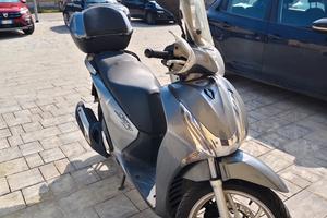 honda sh 150 euro 1200 anno 2013 km 36400