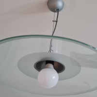 Lampadario a disco in vetro trasparente e opaco