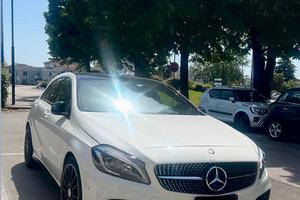 Mercedes classe A 180d Sport | Tetto panoramico