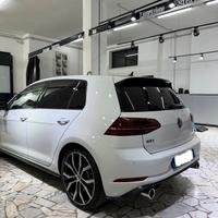 Volkswagen Golf GTI Performance 245cv DSG 2018