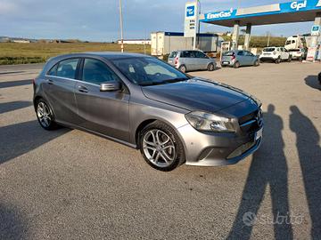 Mercedes-benz A 180 A 180 d Sport