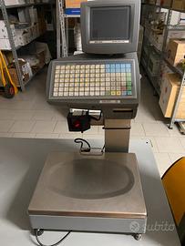 Bilancia italiana macchi mach 8000