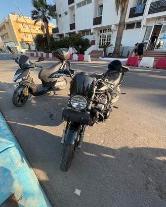 Moto 600 yamaha custom