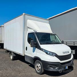 Cassonato BOX IVECO Daily 35C14 Anno 2021 35-140