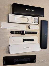 Apple watch 44mm  gps nike crepato ma funzionante