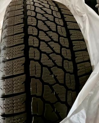 4 gomme invernali Firestone Vanhawk2 215/60 R17C
