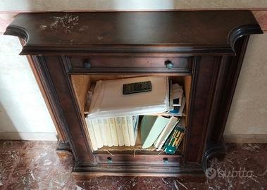 mobile ingresso antico in legno 