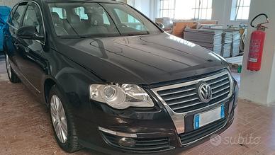 Volkswagen passat s.w. 2.0 tdi 4 motion 140 cv