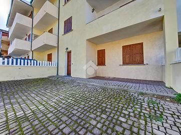 3 LOCALI A VALLEDORIA