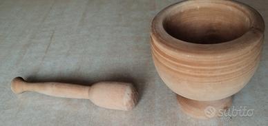Vecchio MORTAIO in legno con pestello propro