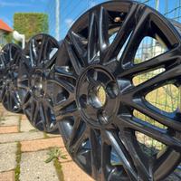 Cerchioni in lega Toyota 165/60 R15