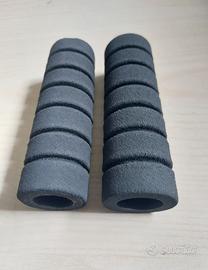 COPPIA MANOPOLE BICI