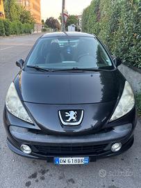 Peugeot 207 - 2009
