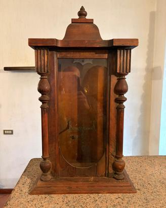 Piccola vetrinetta/teca in legno e vetro