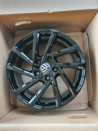 4 cerchi Nuovi 16 Volkswagen Golf 5 6 7 8 T Roc