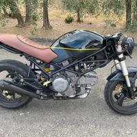 Ducati Monster 600 Café Racer