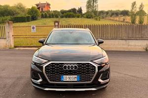 Audi Q3 35 TDI S tronic Business Advanced