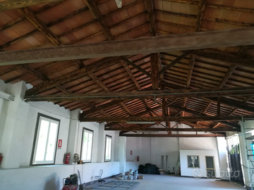 CAPANNONE Artigianale (Cat. C/6) RESTAURATO