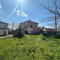 CASA SEMINDIPENDENTE A MONTECASTRILLI