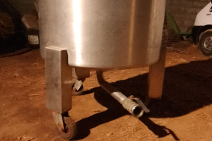 Miscelatore per vino