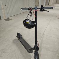 Monopattino elettrico Xiaomi 4 Pro