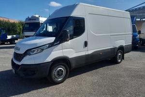 IVECO IVECO DAILY 35S16 FURGONE U19086