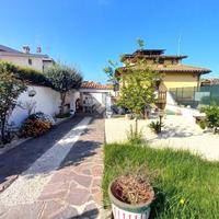 PORZIONE DI TRIFAMILIARE A ARDEA