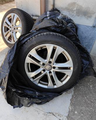Cerchi e gomme mercedes