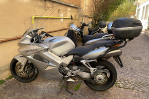 Honda VFR 800 V TECK
