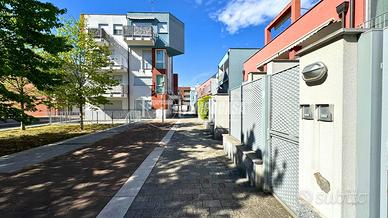 CINQUE LOCALI CON 4 TERRAZZI - RECENTE COSTRUZIONE