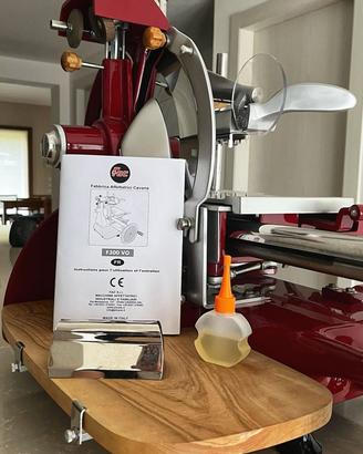 Affettatrice manuale