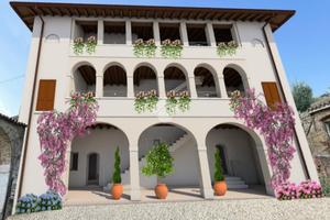 RUSTICO A MANERBA DEL GARDA