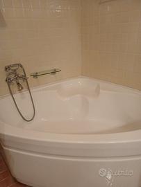 vasca da bagno jacuzzi