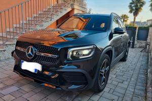 Mercedes GLB
